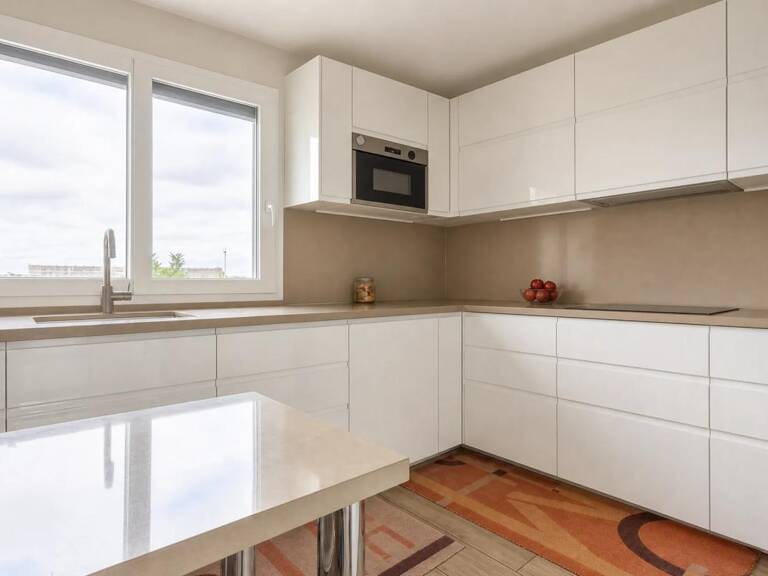 Maison spacieuse et rénovée à Romainville — photo 1
