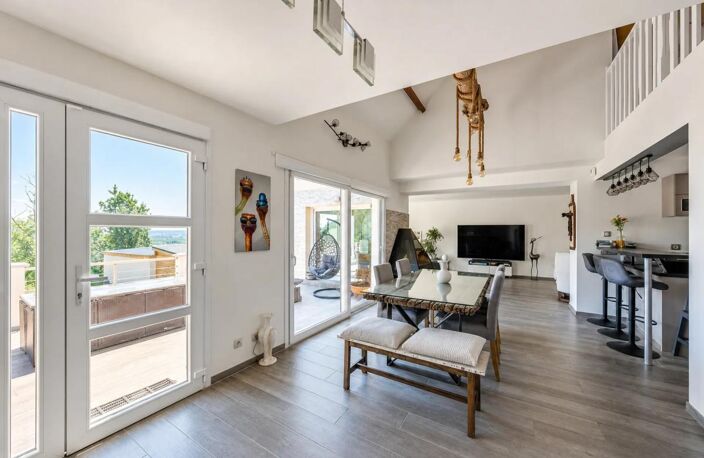 Maison de 12 pièces de 239 m2 en vente à Linas - Idéal familles — photo 4
