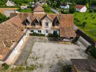 Maison rénovée 230 m² à Fyé — photo 2