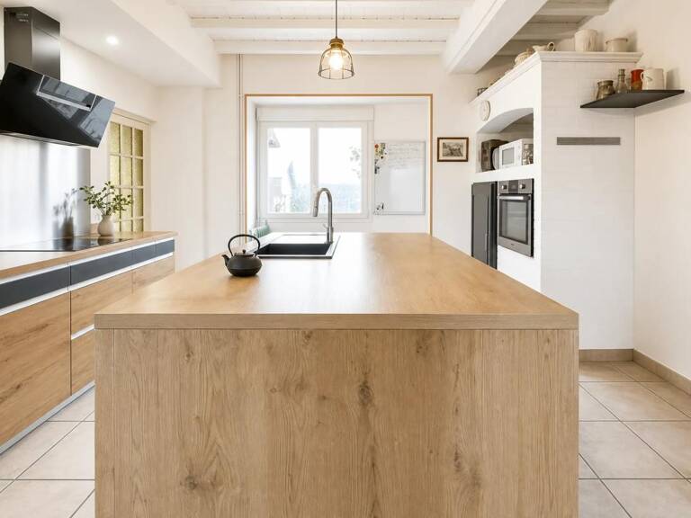 Maison rénovée 230 m² à Fyé — photo 1