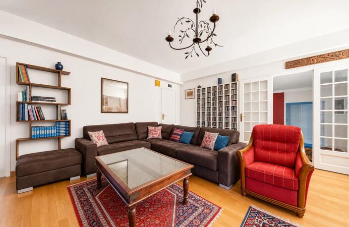 Appartement de 7 pièces de 176 m2 avec jardin et piscine partagés en vente à Toulouse - Idéal pour une famille — photo 3