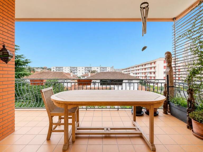Appartement de 7 pièces de 176 m2 avec jardin et piscine partagés en vente à Toulouse - Idéal pour une famille — photo 1