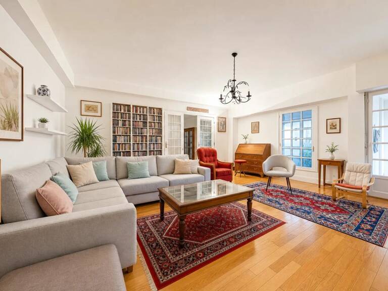 Appartement de 7 pièces de 176 m2 avec jardin et piscine partagés en vente à Toulouse - Idéal pour une famille — photo 1