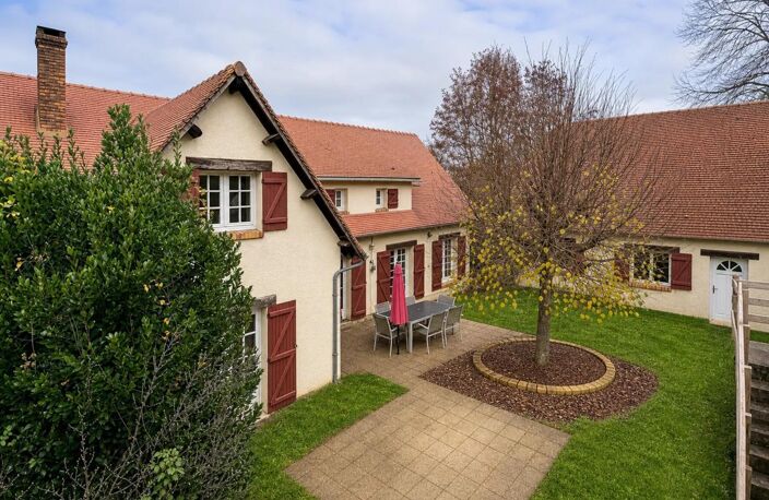Maison spacieuse de 240 m² à Vesly — photo 2