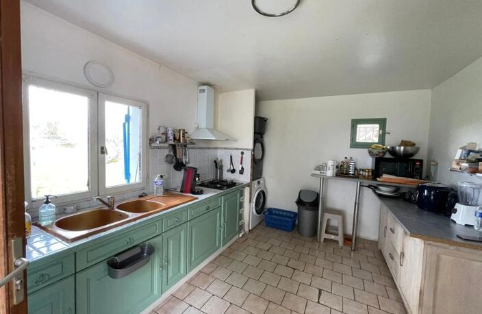 BEAUPOUYET - MAISON 7 PIÈCES - 3 CHAMBRES - 158 m² - GRAND TERRAIN — photo 2