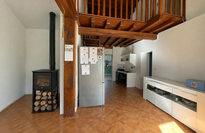 BEAUPOUYET - MAISON 7 PIÈCES - 3 CHAMBRES - 158 m² - GRAND TERRAIN — photo 5