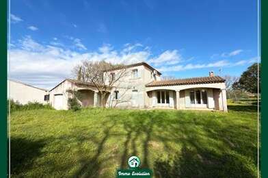 Maison 5 pièces 422300 €