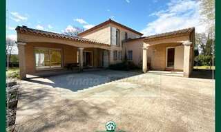 Maison 7 Pièces 228 m² à vendre à Orange (84100)