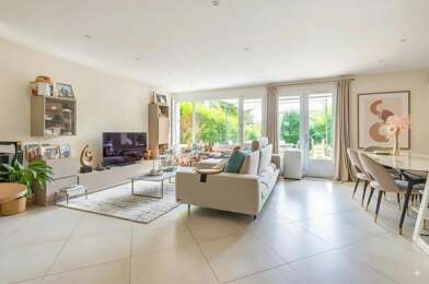 Maison 4 pièces 740000 €