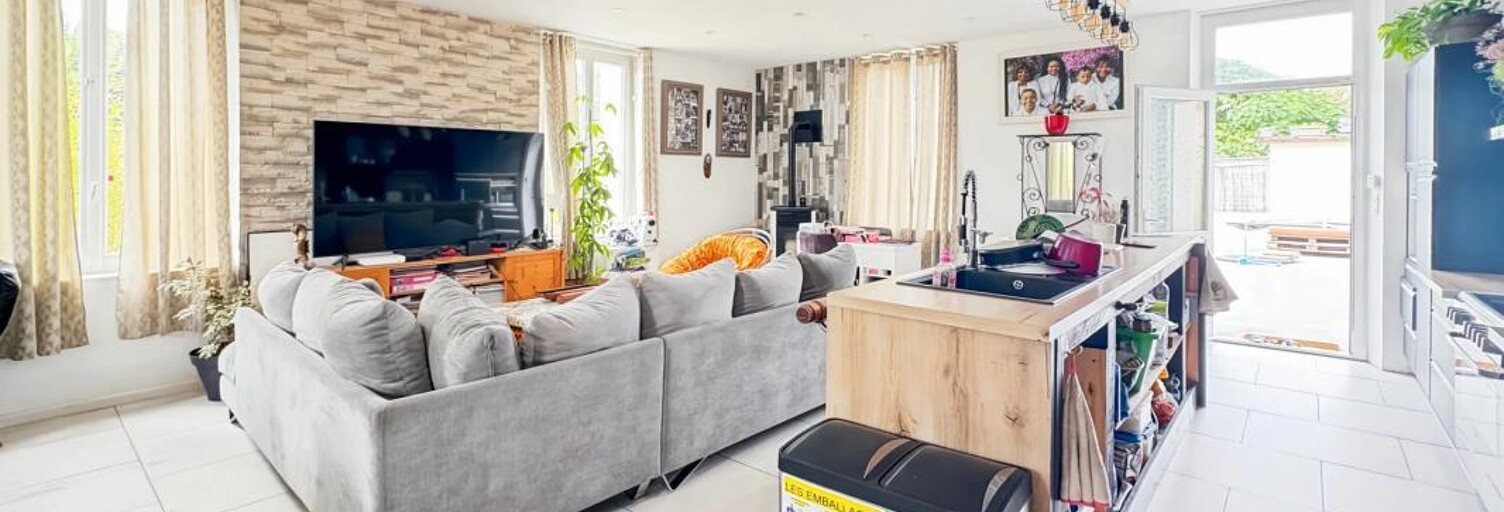 Maison 10 Pièces 235 m² à vendre à Brens (01300)