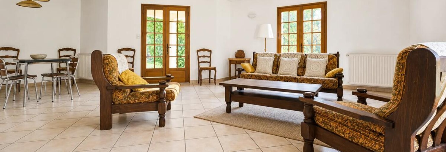 Maison 8 Pièces 168 m² à vendre à Sainte-Foy-de-Longas (24510)