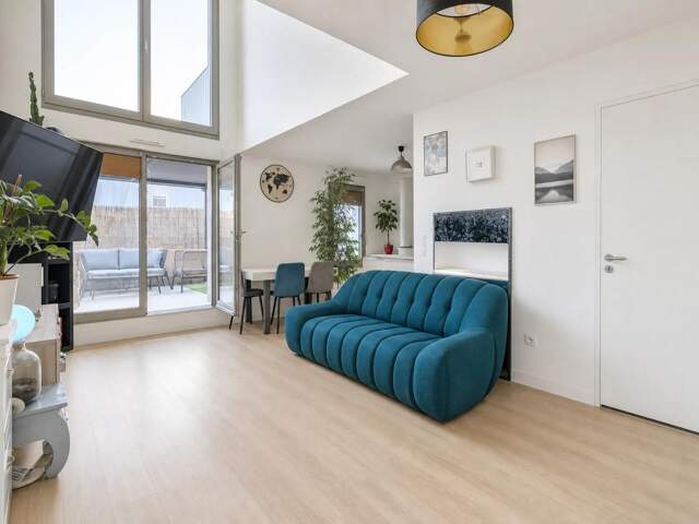 Duplex lumineux avec terrasse à Colombes — photo du bien