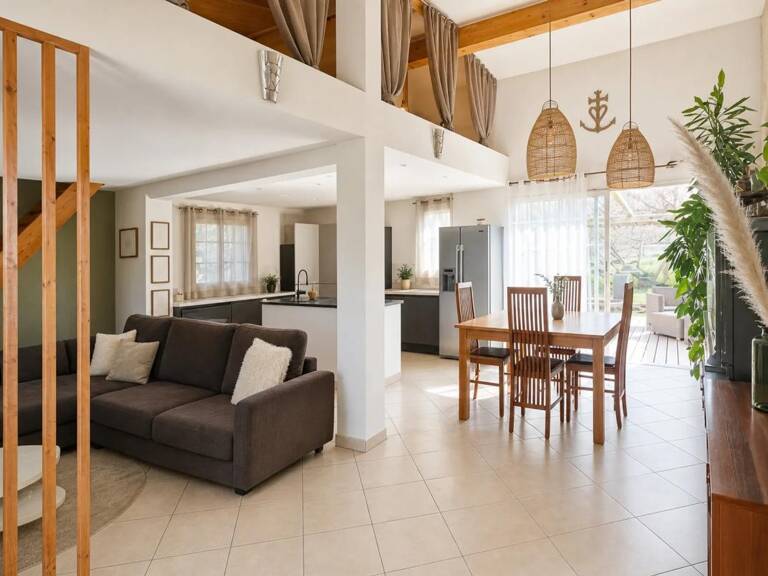 Maison 5 pièces avec gîte et grand terrain à Brignoles — photo 1