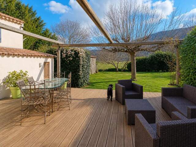 Maison 5 pièces avec gîte et grand terrain à Brignoles — photo du bien