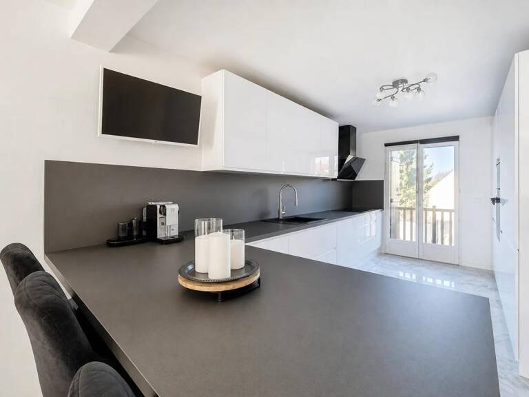 Maison de 5 pièces de 200 m² à Crosne — photo 1