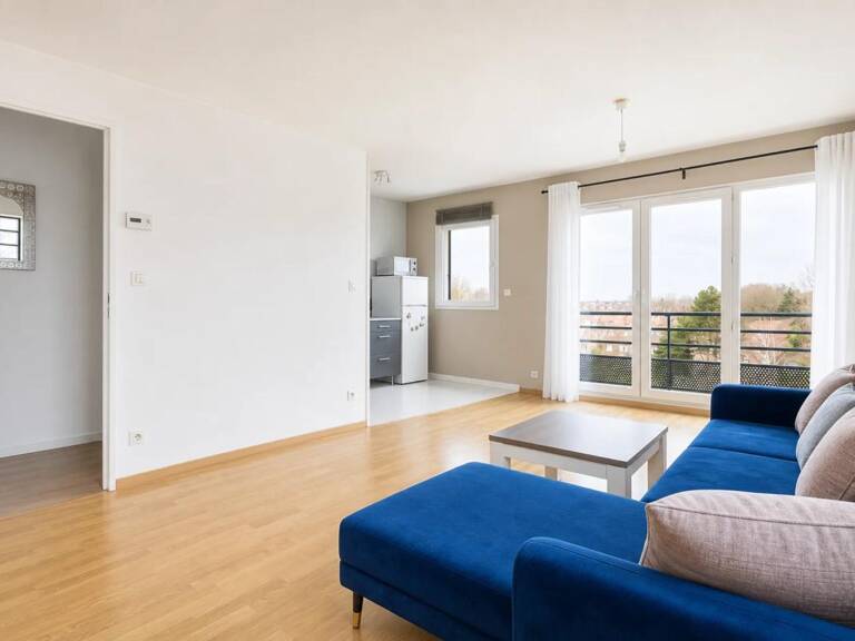 Chaleureux T2 de 42m² avec balcon vendu loué — photo 1