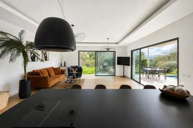 Maison 4 pièces 795000 €