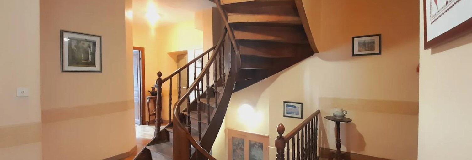 Maison 8 Pièces 151 m² à vendre à Murat-sur-Vèbre (81320)