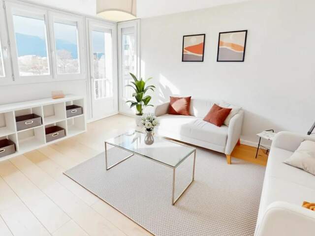 Appartement de 5 pièces de 85 m² situé à Grenoble — photo du bien