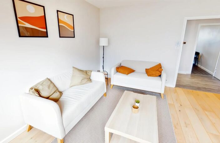 Appartement de 5 pièces de 85 m² situé à Grenoble — photo 3