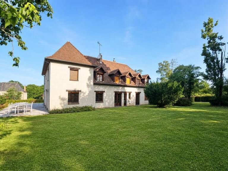 Maison de 12 pièces de 362 m² située à Vald’Yerre — photo 1