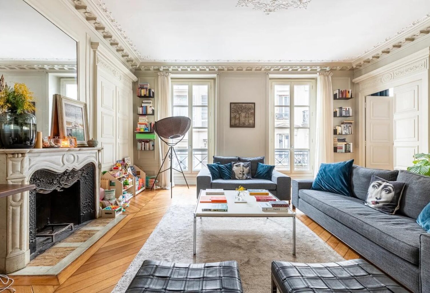 Élégant T4 avec charme ancien - Paris 10e — photo 1