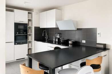 Appartement 3 pièces 215000 €