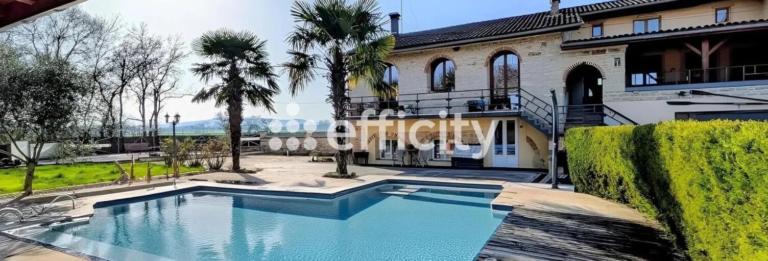 Maison 8 Pièces 413 m² à vendre à Uchizy (71700)