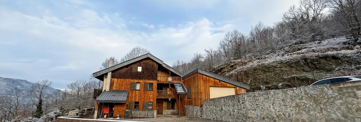 Maison 11 Pièces 500 m² à vendre à Ax-les-Thermes (09110)