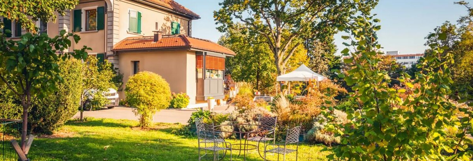 Maison 10 Pièces 270 m² à vendre à Ambilly (74100)