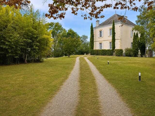 Demeure Bourgeoise de 160 m² - au coeur de la campagne gersoise — photo du bien