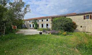 Maison 8 Pièces 241 m² à vendre à Courant (17330)