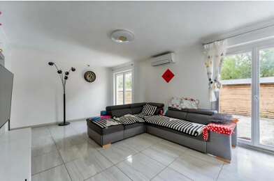 Appartement 4 pièces 300000 €