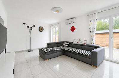 Appartement de 3 pièces de 80 m² située à Mérignac — photo du bien