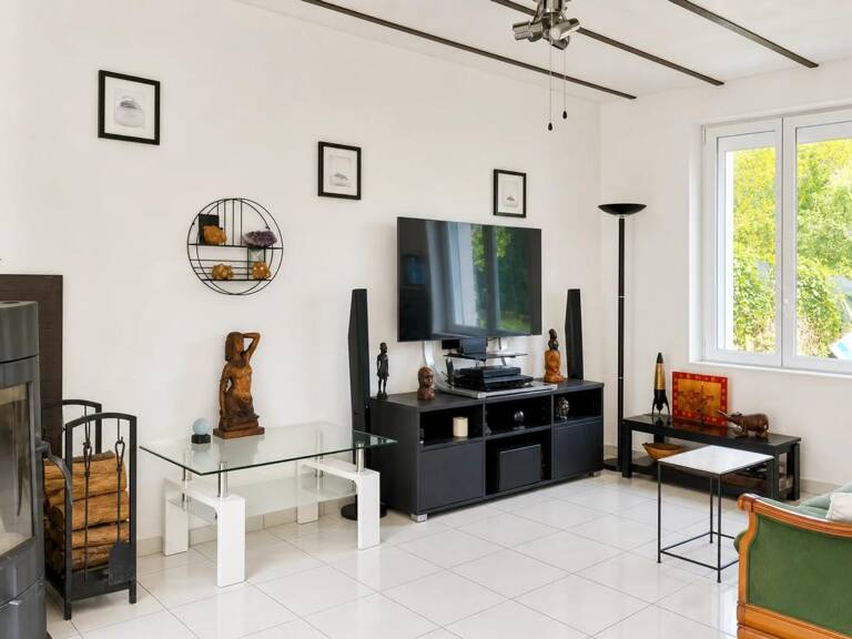 Maison 6 pièces de 115 m2 en vente, située à Jouarre — photo 1