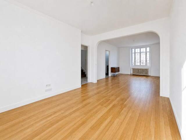 Maison de 8 pièces de 168 m² à Brive-la-Gaillarde — photo du bien