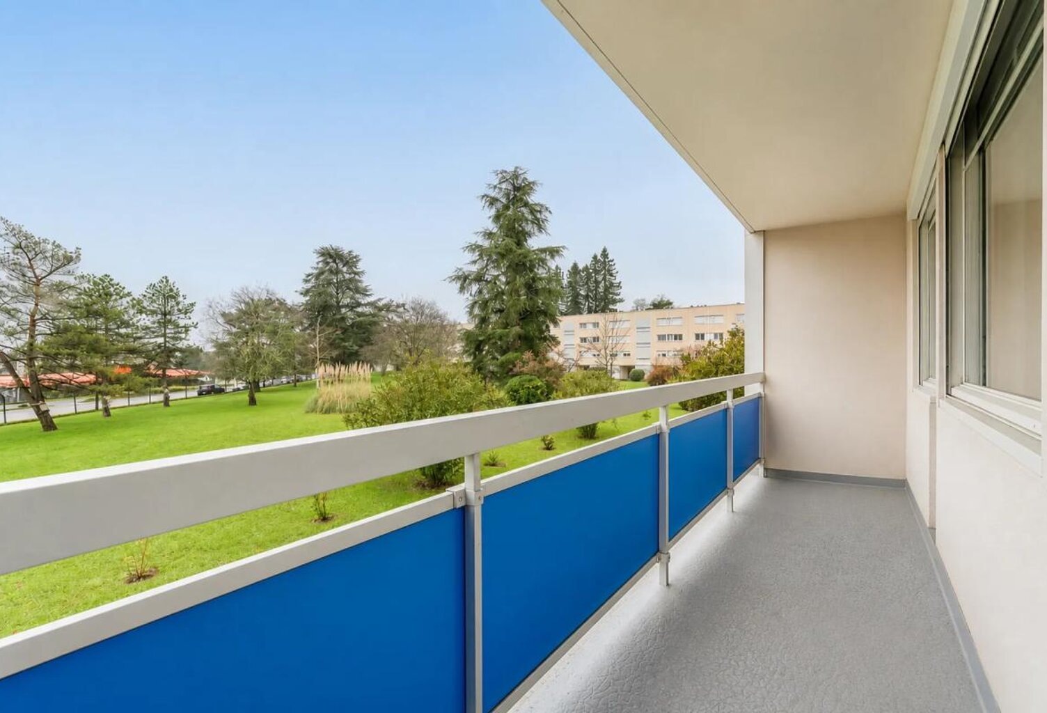 Spacieux T5 de 100 m² vendu loué à Blanquefort — photo 1