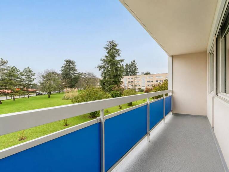Spacieux T5 de 100 m² vendu loué à Blanquefort — photo 1