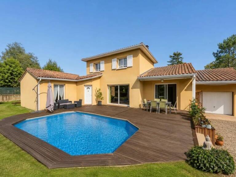 Baurech : maison 152 m², piscine, vue panoramique, grand garage — photo 1