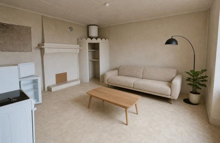 Maison à rénover de 4 pièces de 96 m² à Saint-Désirat — photo 3