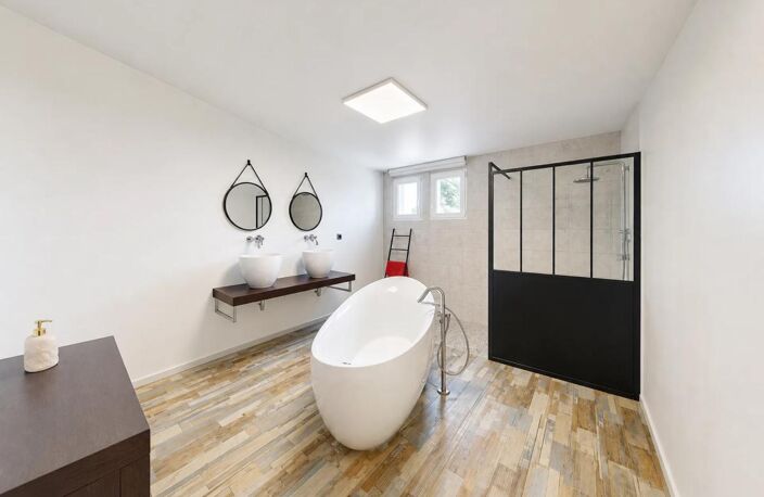 Maison 7 pièces avec piscine intérieure — photo 5