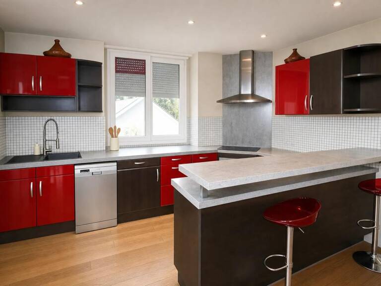 Spacieuse Maison 7 Pièces de Charme à Anould — photo 1