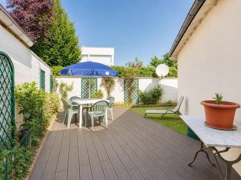 Maison entièrement rénovée en vente à Sèvres — photo 1