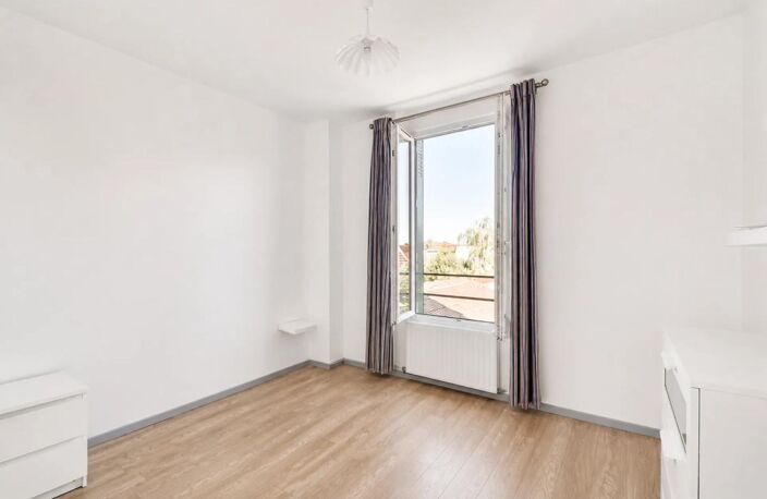 Maison entièrement rénovée en vente près de Sèvres — photo 5