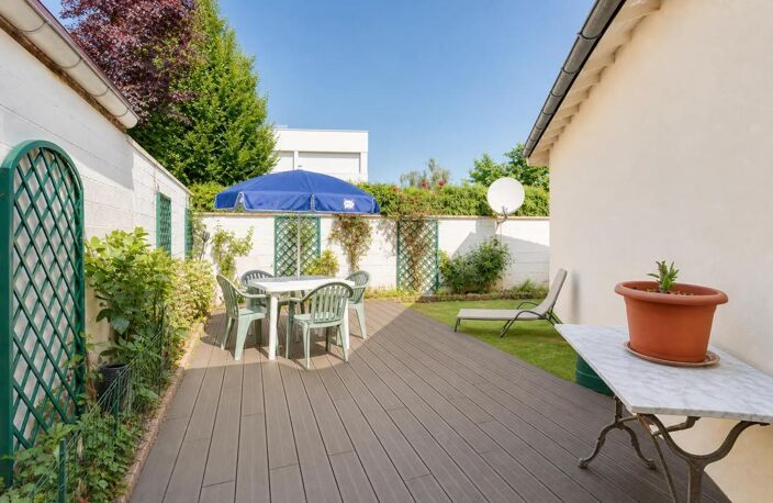 Maison entièrement rénovée en vente près de Sèvres — photo 2