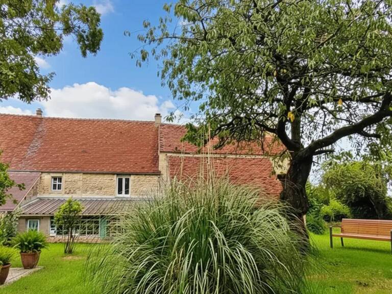 Maison en pierre à rénover de 126 m² à vendre à Gouverne en Auge — photo 1