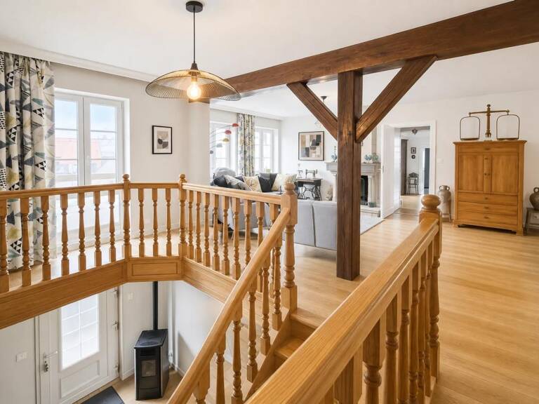 Maison de 6 pièces de 195 m² à Rosteig — photo 1