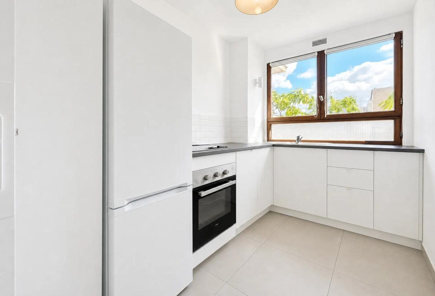Bel appartement 2 pièces avec balcon à Fontenay — photo 1