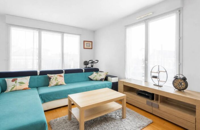 Appartement familial 106 m² à Corbeil-Essonnes — photo 3