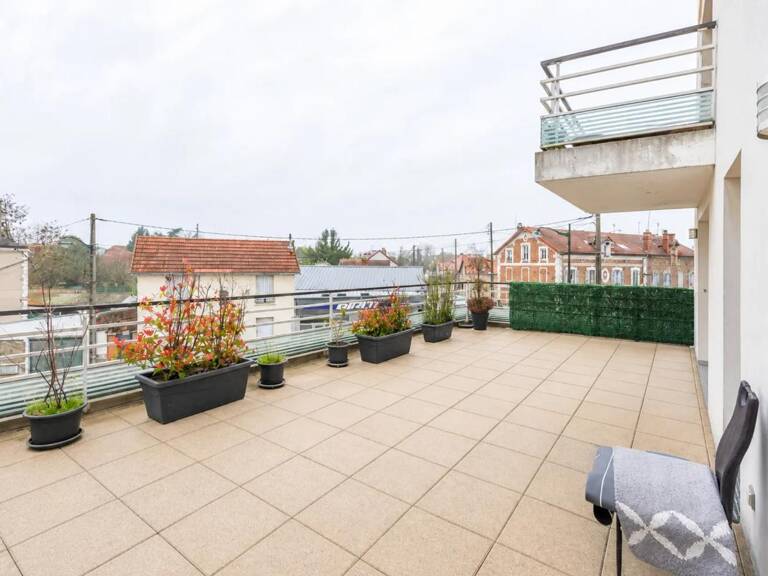 Appartement familial 106 m² à Corbeil-Essonnes — photo 1